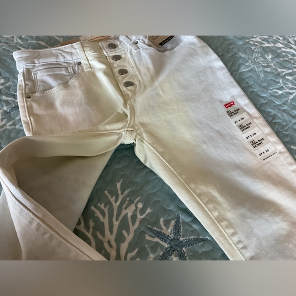 Levi Strauss size 27” by 30” NWT jeans - Picture 9 of 14